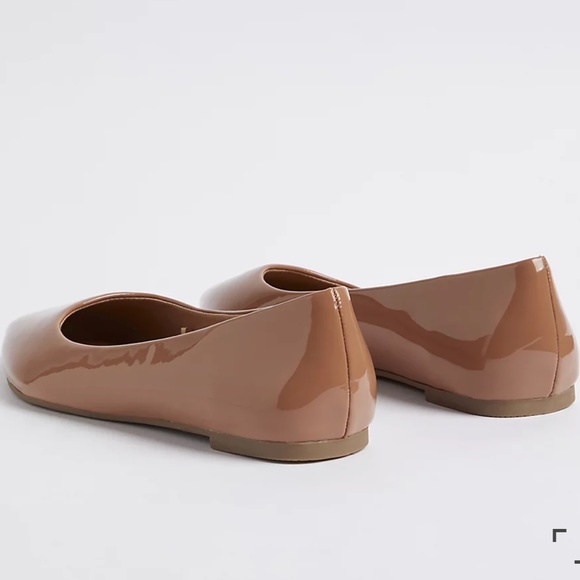 Torrid Patent Cognac Tan Pointed Toe Ballet Flat WIDE width - Picture 2 of 4